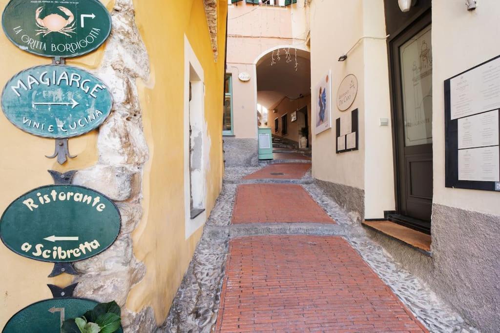 Casa Della Nonna Teresa Apartamento Bordighera Exterior foto